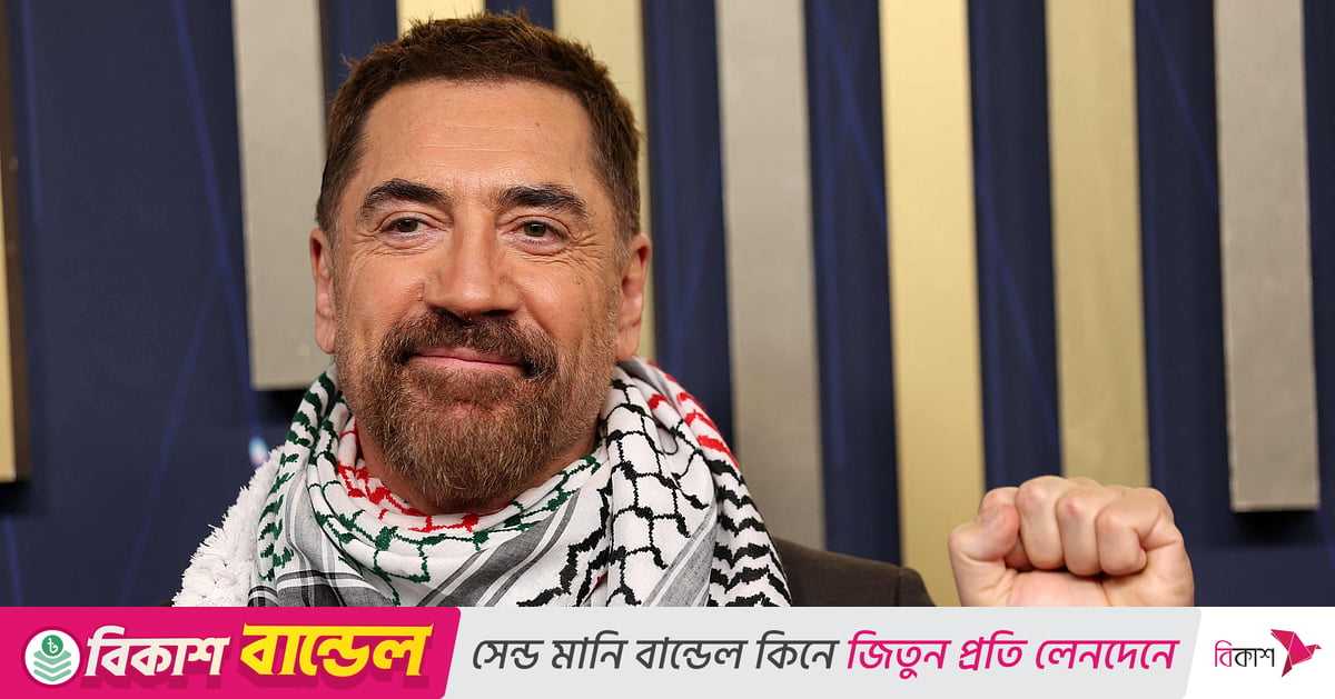 ফিলিস্তিনি ‘কেফিয়াহ’ পরে অস্কারজয়ী অভিনেতা বললেন, ‘গাজায় গণহত্যা চলছে’