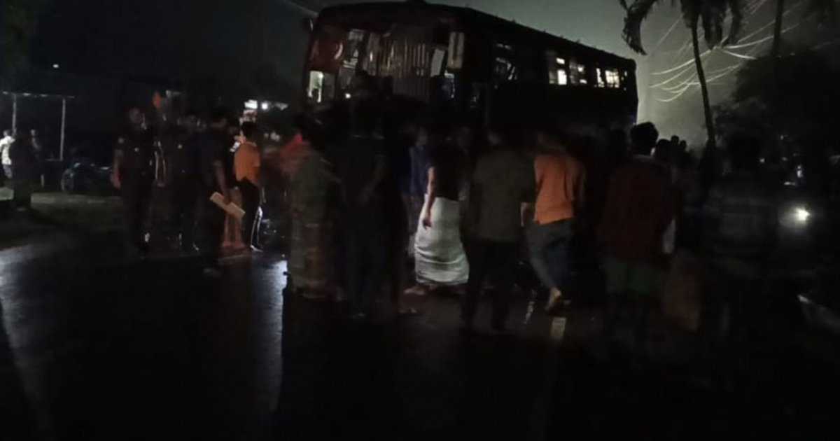 গাইবান্ধার তুলসীঘাটে বাসের ধাক্কায় ট্রাকশ্রমিক নিহত