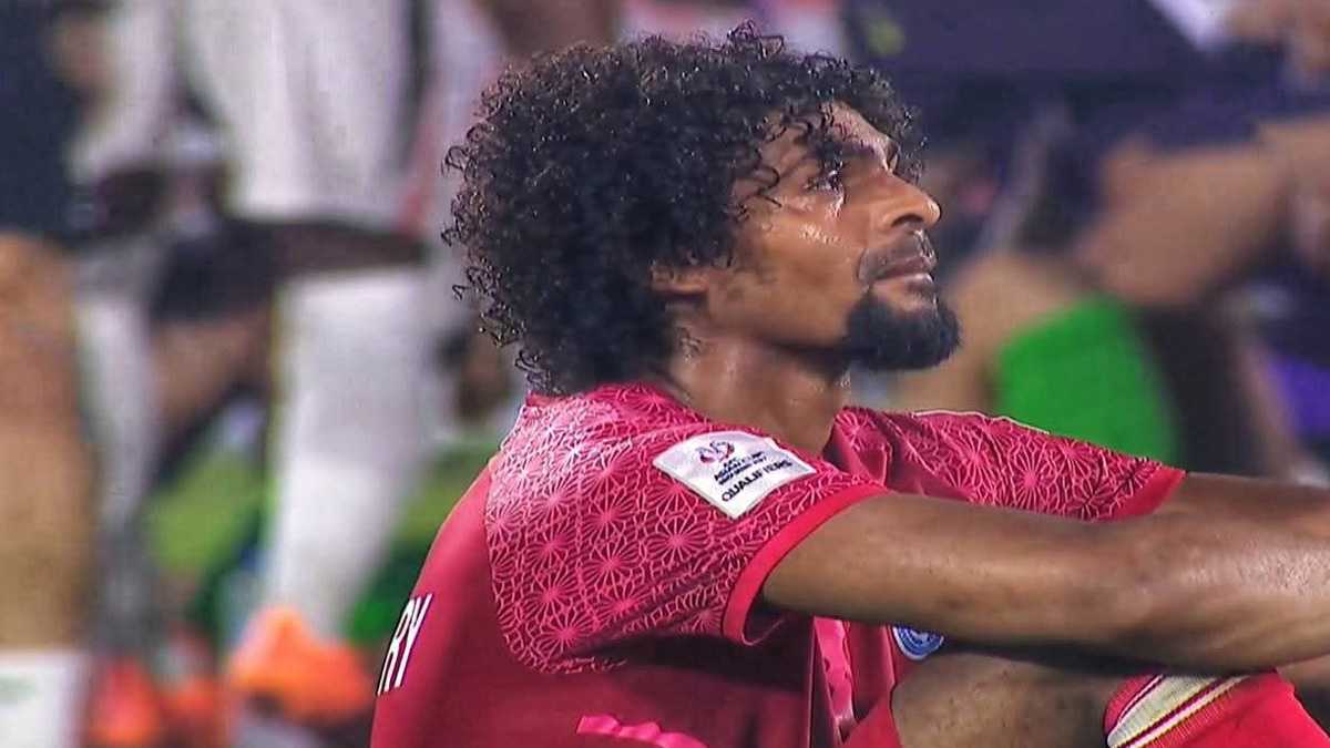 শেষ মিনিটের গোলে হামজাদের কাঁদিয়ে হংকংয়ের জয়