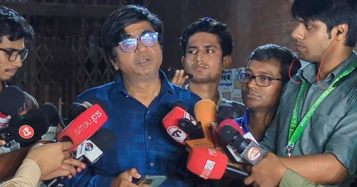 জাকসু নির্বাচনের এক কমিশনারের পদত্যাগ