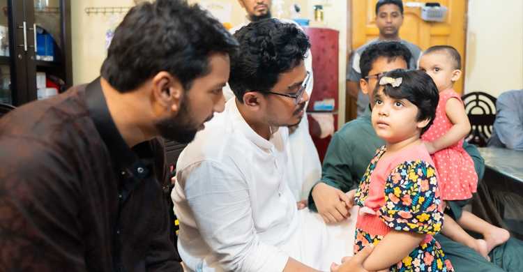 নিহত সাংবাদিক শিবলীর পরিবারকে ২ লাখ টাকা দিলো শিবির